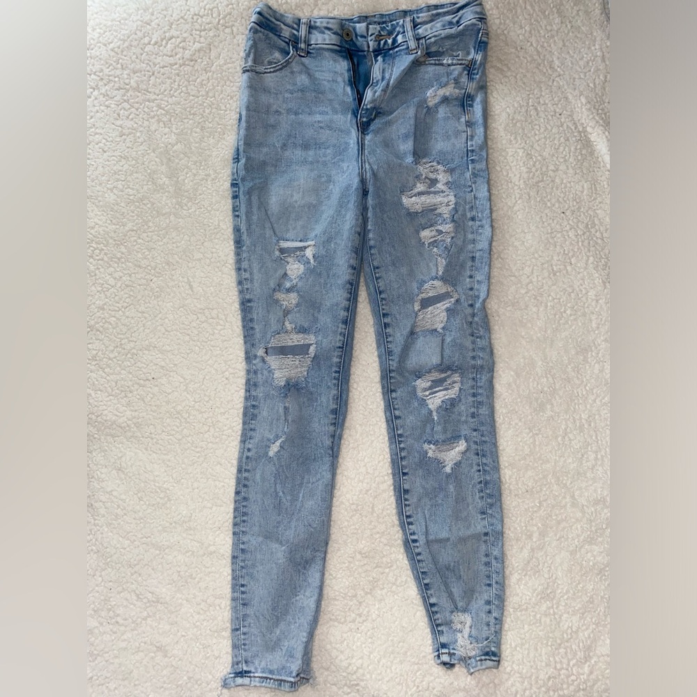 American Eagle Ripped Skinny Jeans